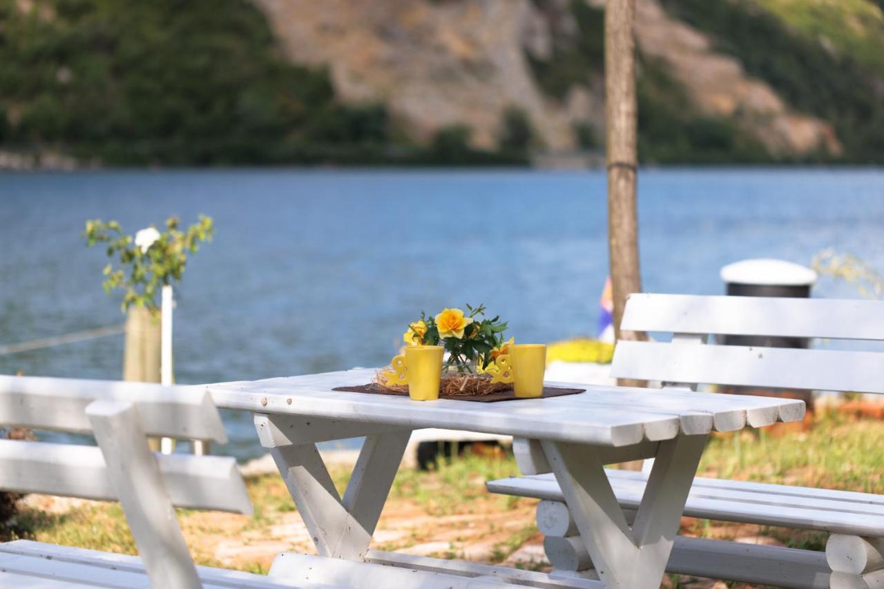 Apartman Barka Golubac Ngoại thất bức ảnh
